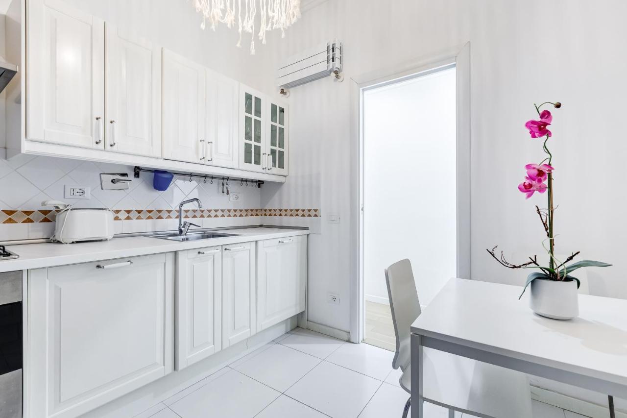 Trevi Fountain Modern Apartment Rom Eksteriør billede