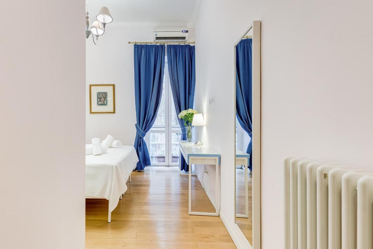 Trevi Fountain Modern Apartment Rom Eksteriør billede